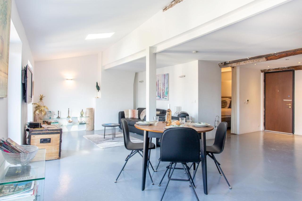 Ross 5- F2, Lumineux, Balcon, Loft, Clim, Vieux-Nice Luaran gambar