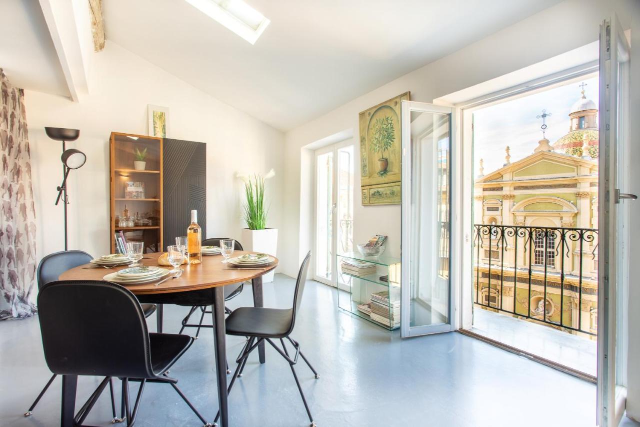 Ross 5- F2, Lumineux, Balcon, Loft, Clim, Vieux-Nice Luaran gambar