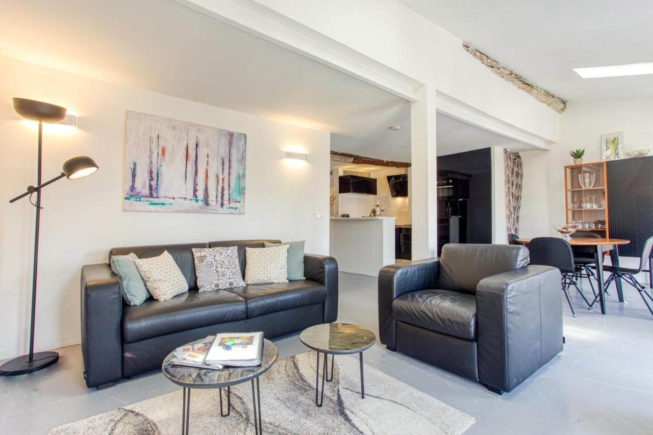 Ross 5- F2, Lumineux, Balcon, Loft, Clim, Vieux-Nice Luaran gambar