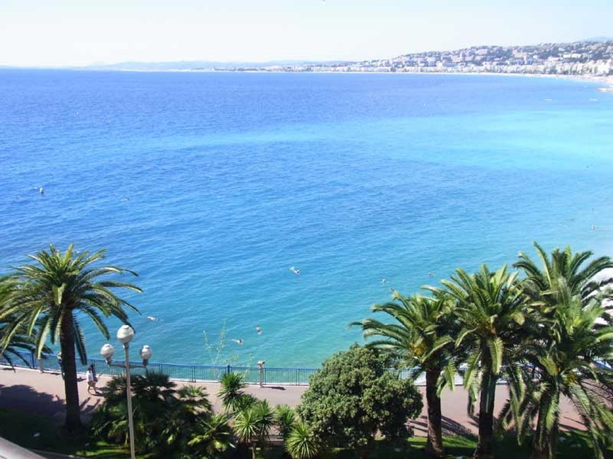 Ross 5- F2, Lumineux, Balcon, Loft, Clim, Vieux-Nice Luaran gambar